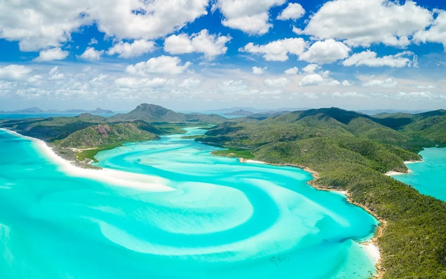 Whitsundays adventure tour in Australia