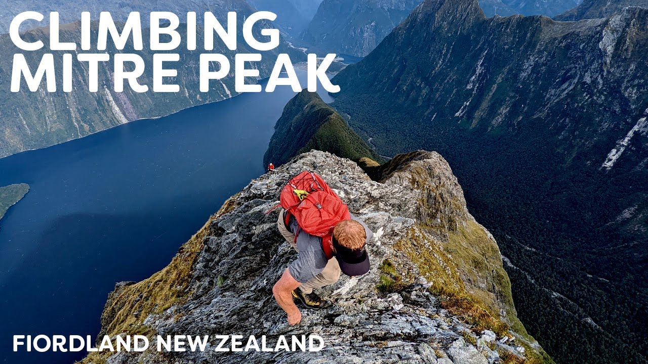 North Island New Zealand Road Trip: Volcanoes, Hot Springs & Coastline